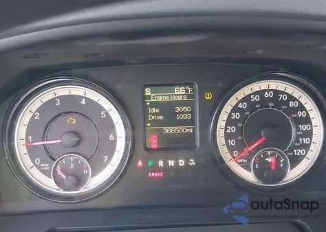 2018 Ram 1500 Express 4X2 5'7 Box из США, поврежденный, VIN 1C6RR6KT7JS133178